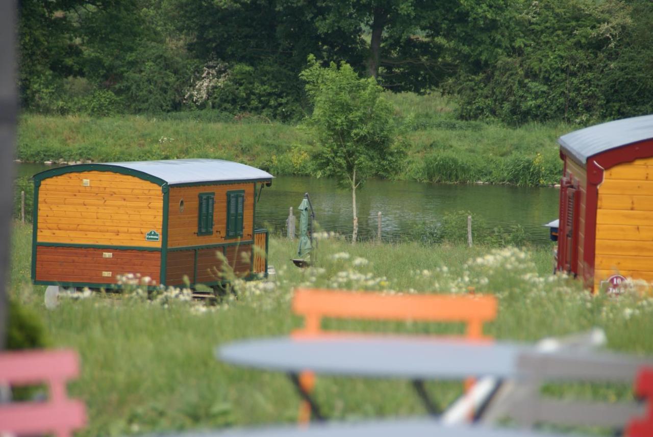 Les Roulottes&cottages Du Moulin *